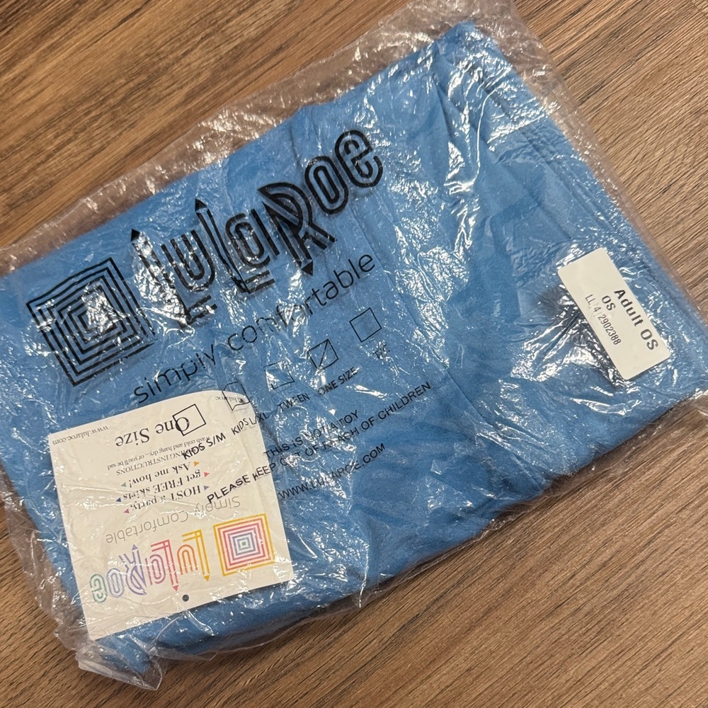 LuLaRoe Vibrant Blue Leggings